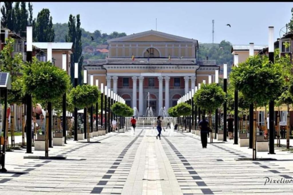 Very Good Location Hunedoara Exterior photo